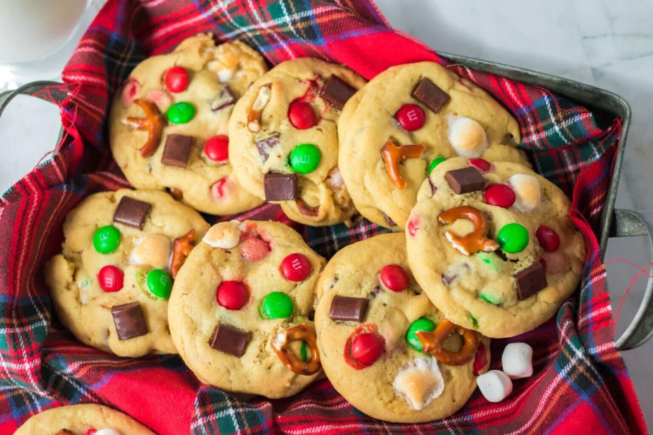 Christmas kitchen sink cookies
