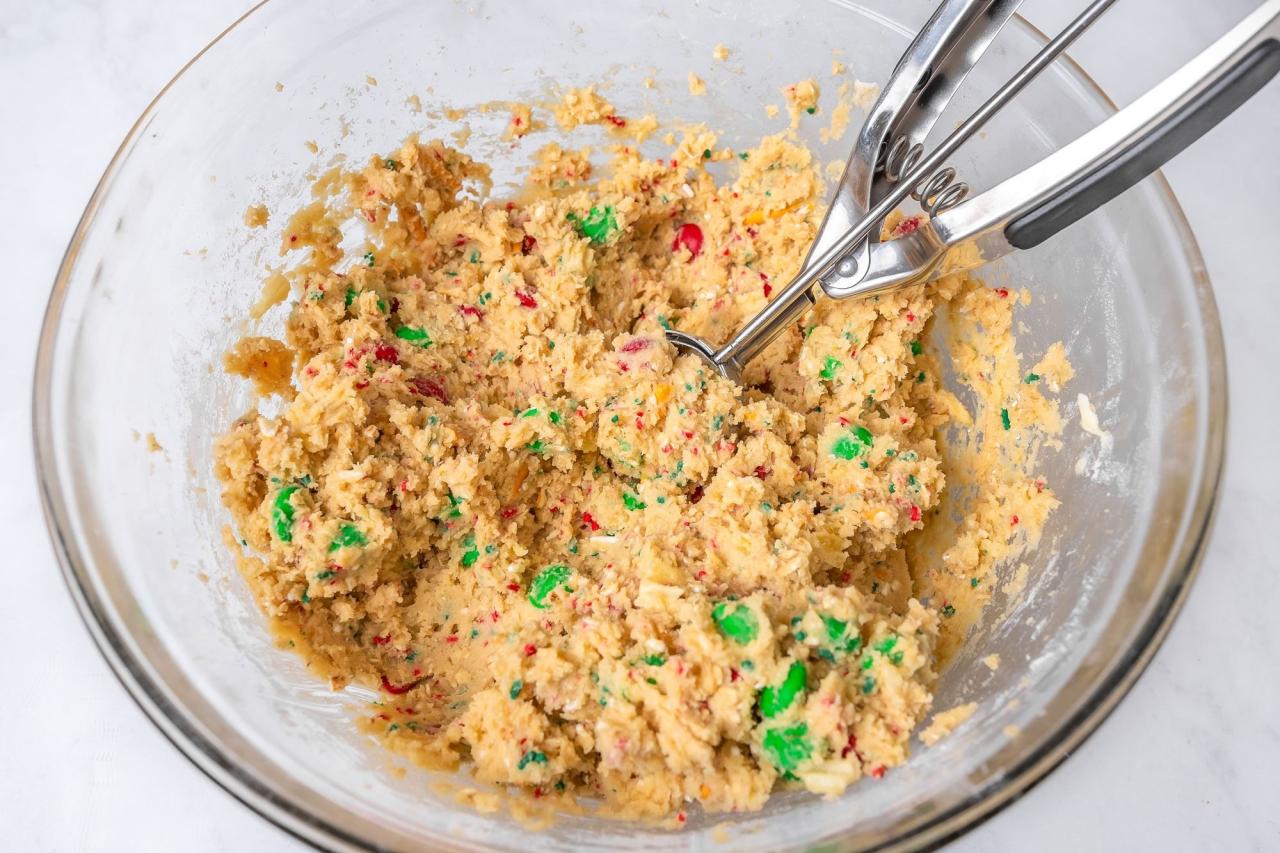 Christmas kitchen sink cookies