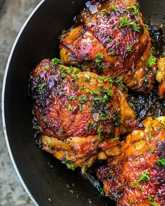 Air Fryer Garlic Butter Chicken Thighs