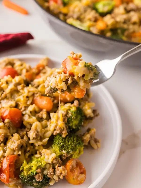 Cheesy Beef and Rice Skillet