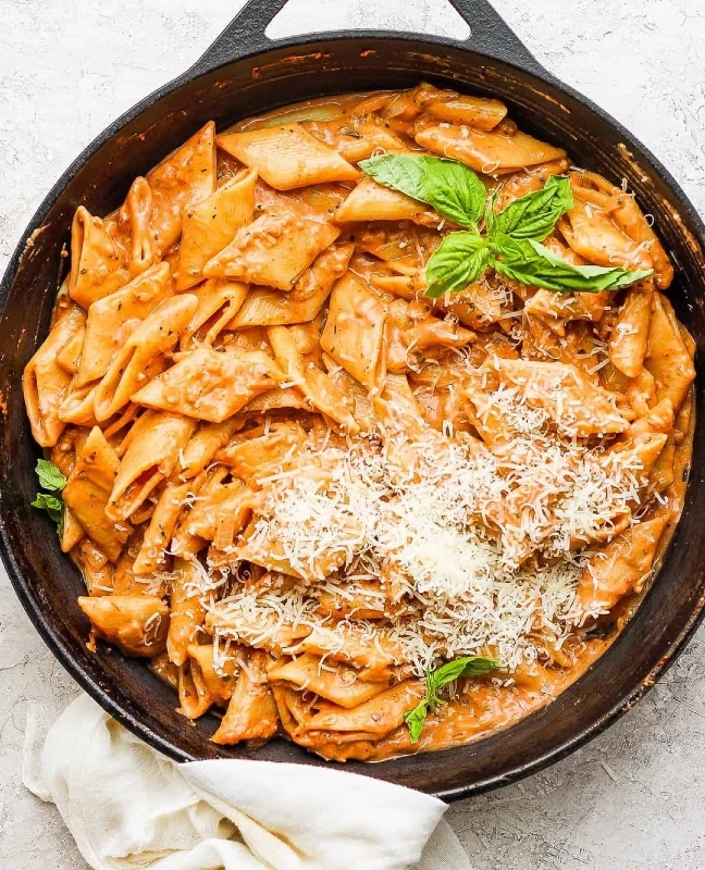Creamy Tomato Pasta