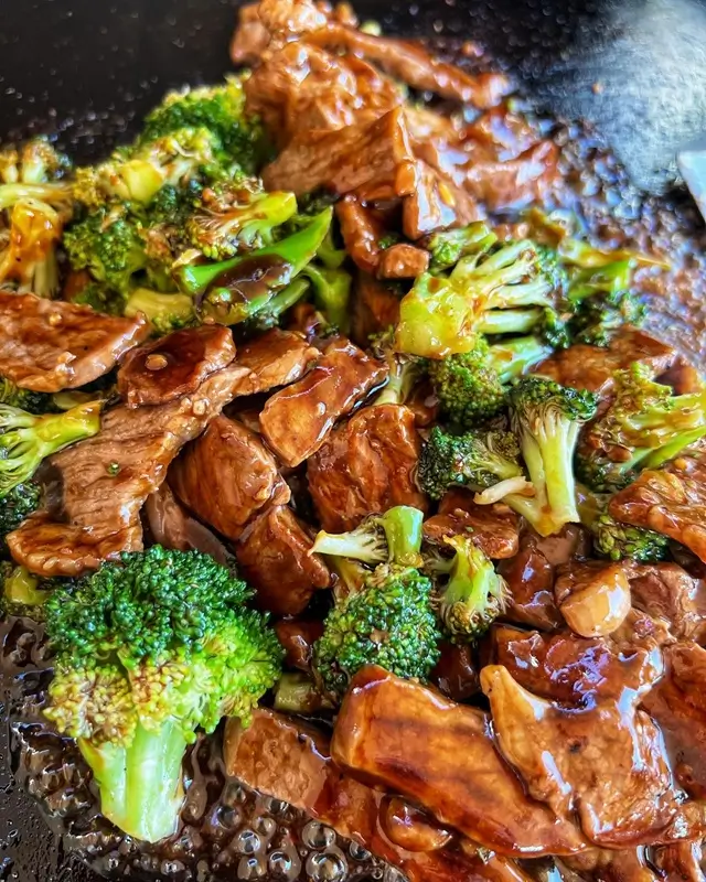 One-Skillet Beef and Broccoli