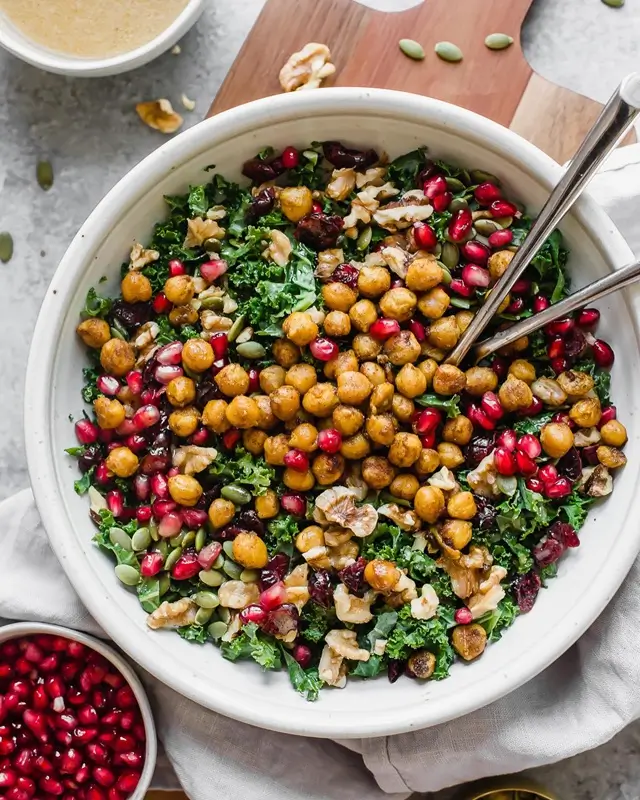Quinoa Power Bowl with Roasted Chickpeas