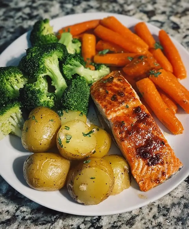 Sheet Pan Salmon and Veggies