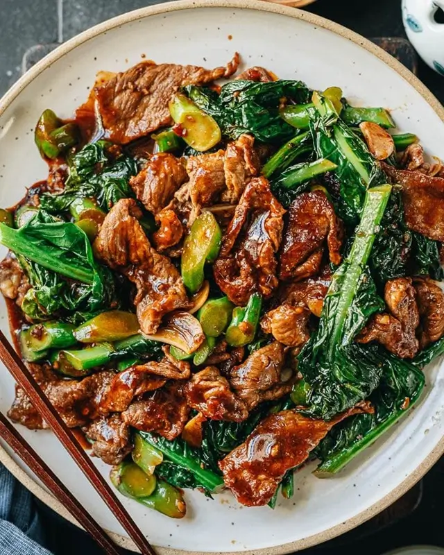 This beef and Chinese broccoli is always a hit, featuring silky tender beef in a rich brown sauce with crisp Chinese broccoli