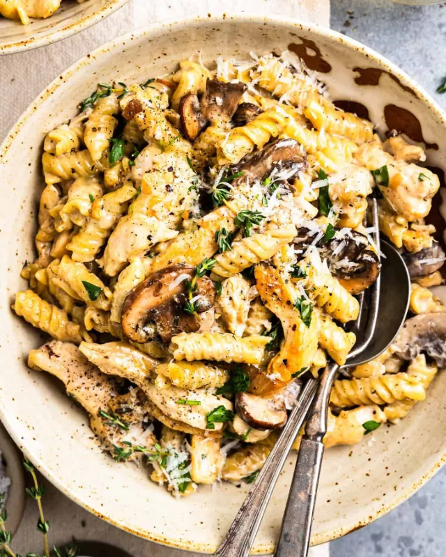 Chicken Mushroom Pasta