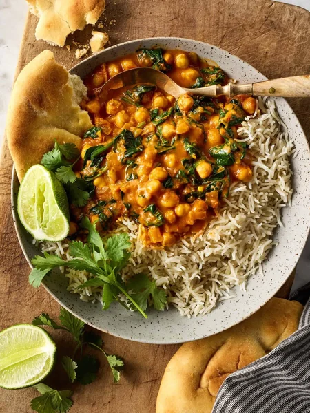 Coconut Curry with Chickpeas