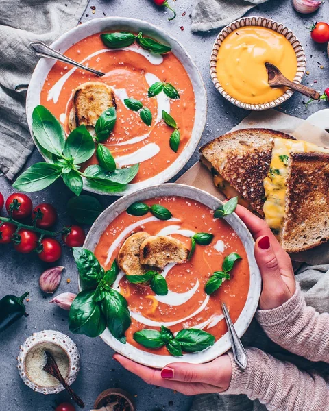 Creamy Tomato Soup with Grilled Cheese