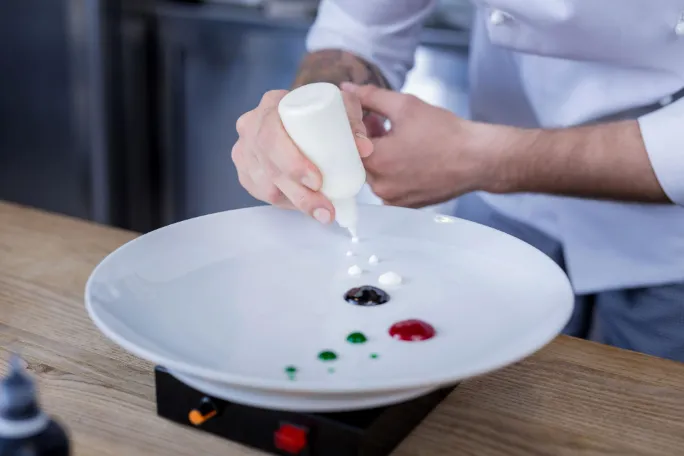 How to Plate Food Like a Restaurant Chef: Step-by-Step Techniques