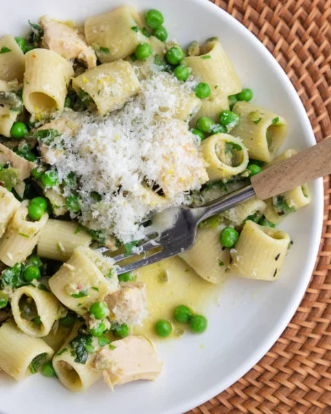 Classic Canned Tuna Pasta