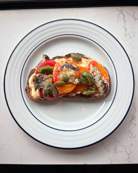 Sardine Toast with Sun Dried Tomatoes
