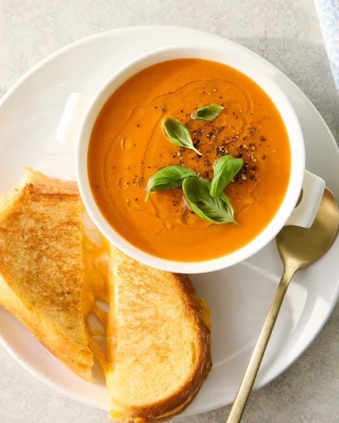 Tomato Soup with White Beans